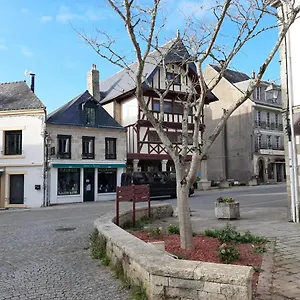 Appartement Cosy Plein Coeur De Guémené-sur-scorff 