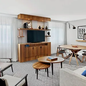 Отель Le Meridien Etoile
