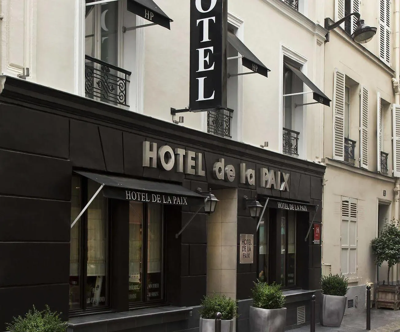 Hotel De La Paix Tour Eiffel Paris 3*,  France