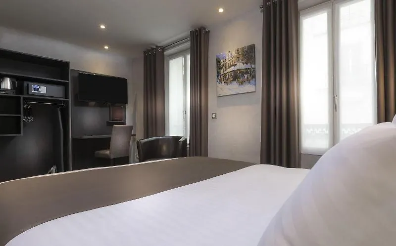 Hotel De La Paix Tour Eiffel Paris 3*,